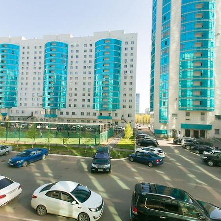 Cozy Apartment On Sarayshyq Street 5E Nur-Sultan  Exterior photo