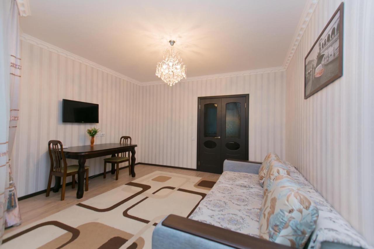 Cozy Apartment On Sarayshyq Street 5E Nur-Sultan  Exterior photo